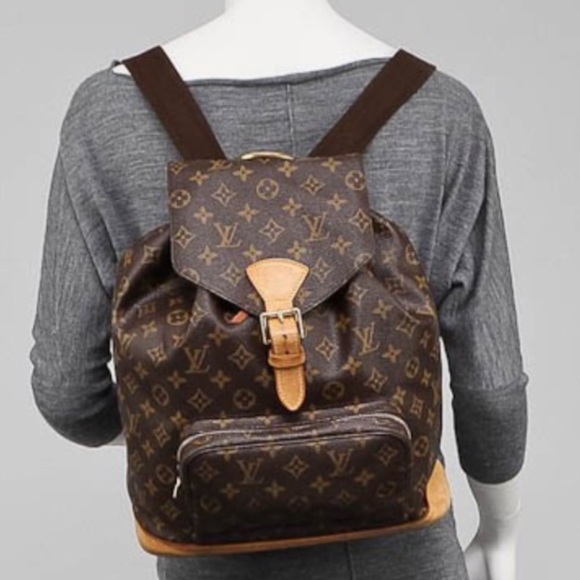 Authentic Louis Vuitton GM Montsouris Backpack. - Picture 2 of 11